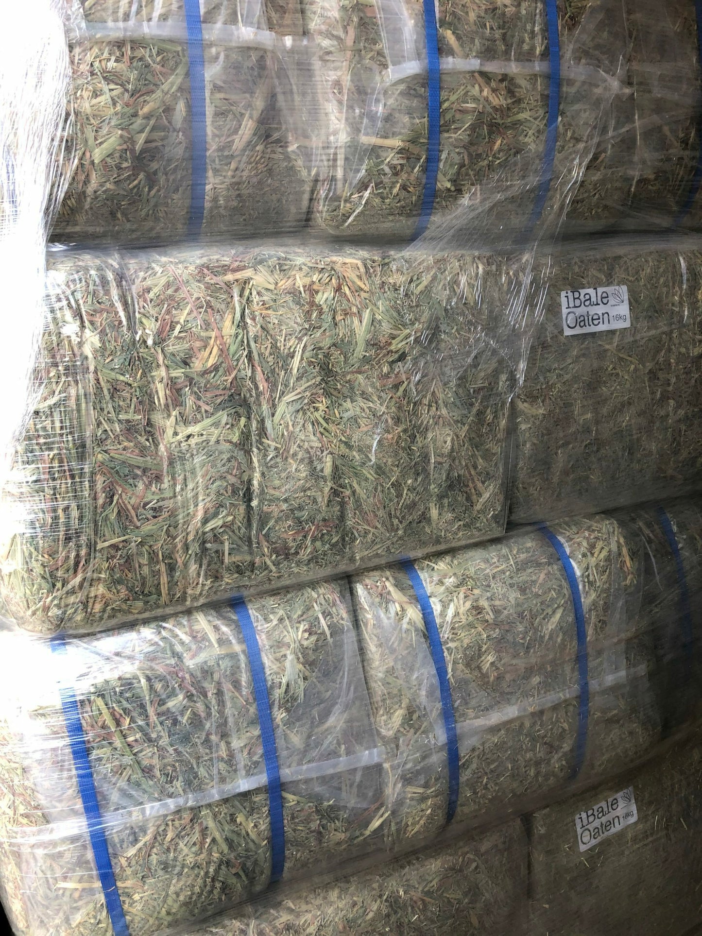 Oaten Compressed Hay