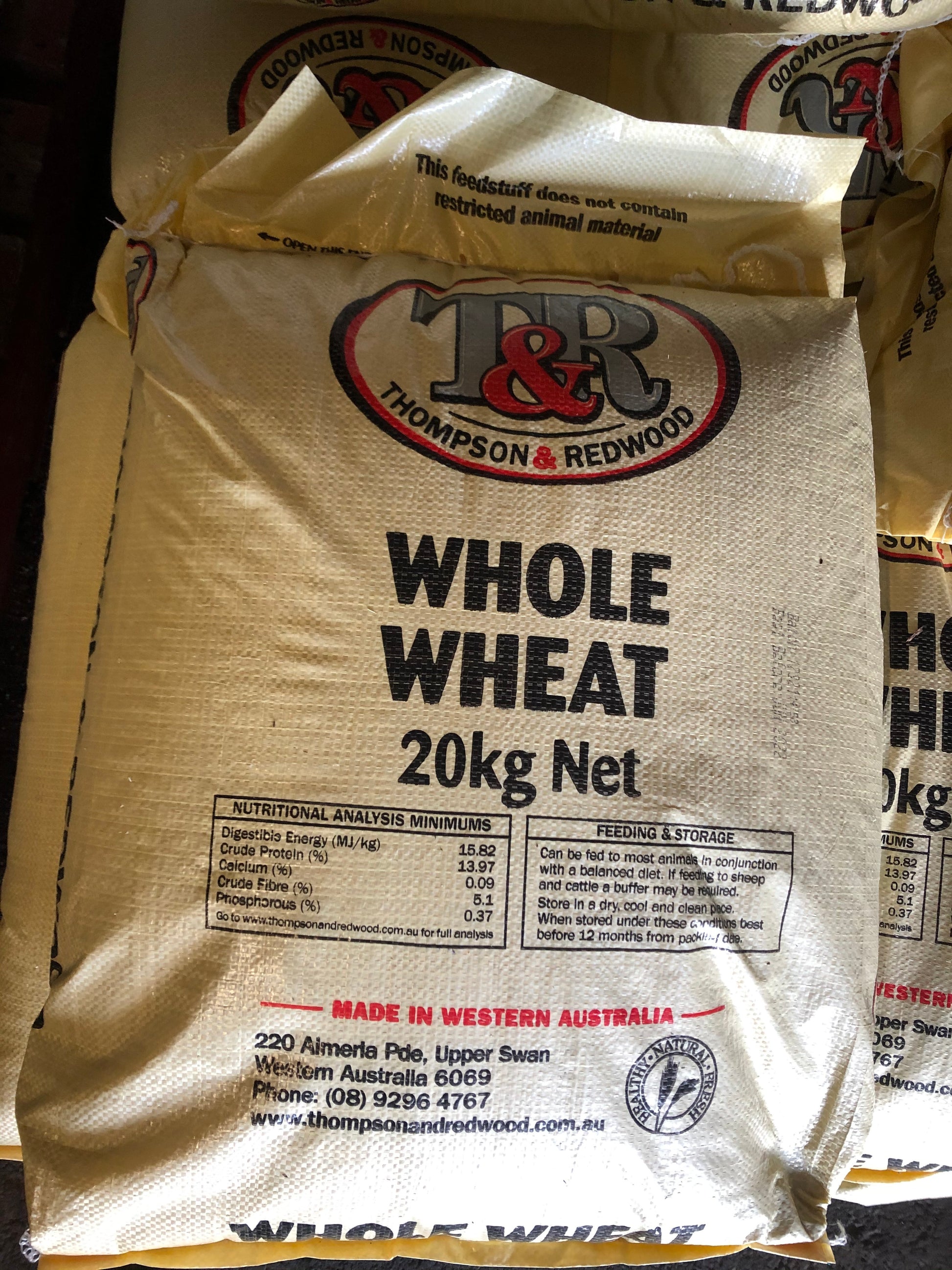 Thompson & Redwood Whole Wheat Poultry 20kg